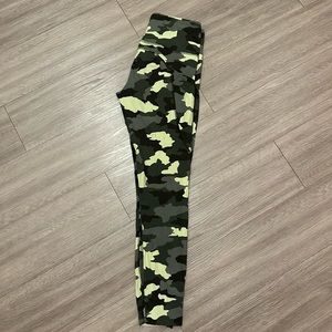 Camo Lululemon leggings